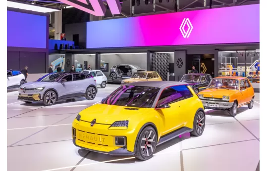 Renault 5 eléctrico 2024: el regreso de un clásico en versión sostenible