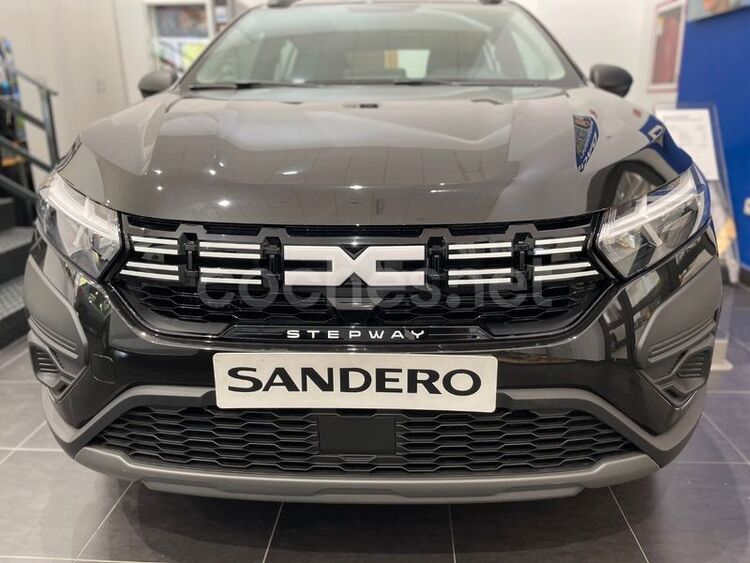 Dacia Sandero Stepway Essential 74kW 100CV ECOG 5p foto 4