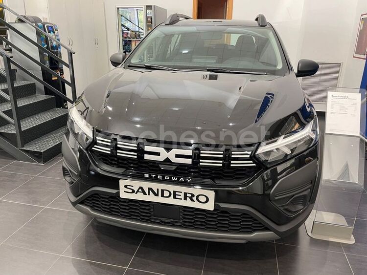 Dacia Sandero Stepway Essential 74kW 100CV ECOG 5p foto 5