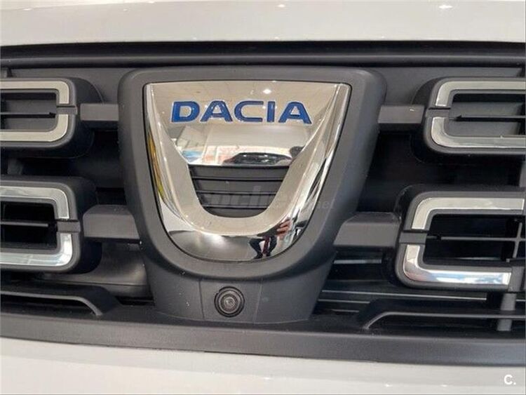 Dacia Duster restige TCE 96kW 130CV 4X2 GPF  Favorito  Compartir foto 5
