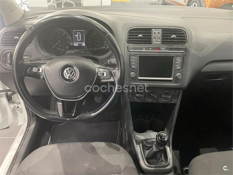 Volkswagen Polo Advance 1.0 75cv BMT foto 11